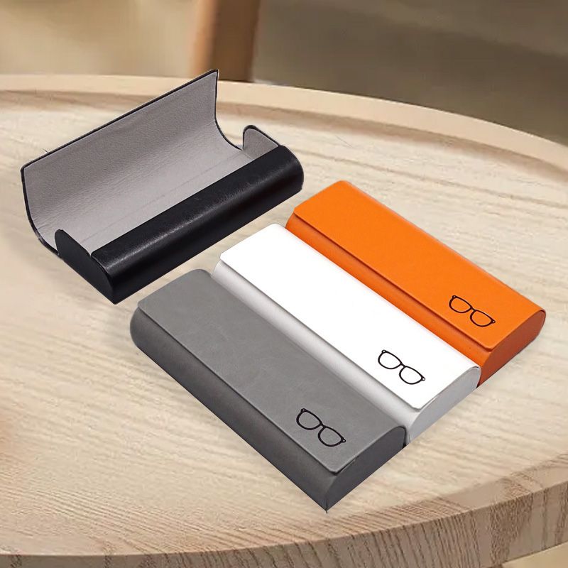 Minimalist Hard Shell Glasses Case with Cleaning Cloth