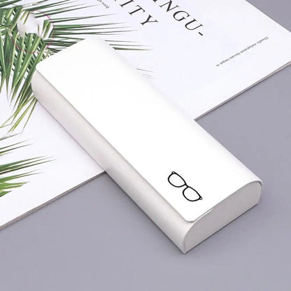 Minimalist Hard Shell Glasses Case with Cleaning Cloth